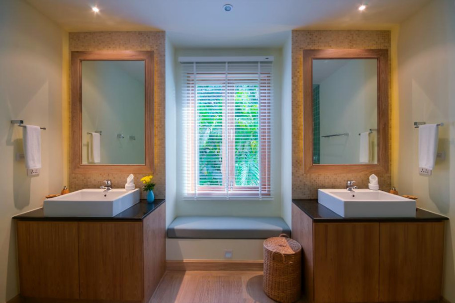 Sai Taan Villas // Fully Renovated Luxury 5 bed 5 bath pool villa for long-term rentals-18