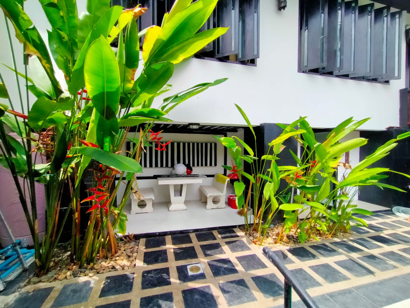 Balinese Style Four Bedroom Two Storey Home with Pool in Rawai. Pets Friendly.-6