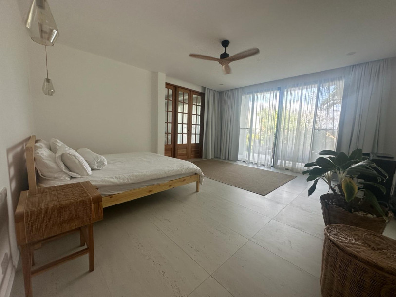 Beautifully Designed Sea View Pool Villa For Long-Term rent In Rawai Phuket-17
