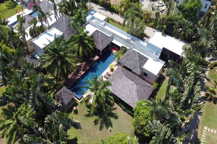 Four Bedroom Villa on a 2,013 sqm land plot For Sale in the Exclusive Layan Estate Phuket | $1.7m USD-2